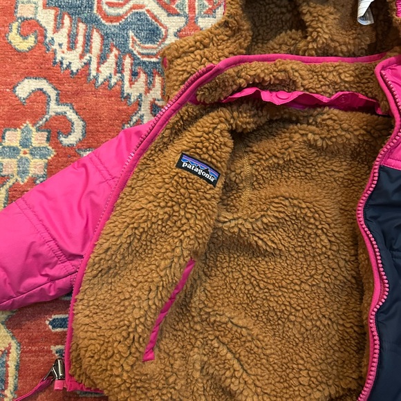 Patagonia Tribbles Reversible Puffer Jacket - Picture 3 of 4